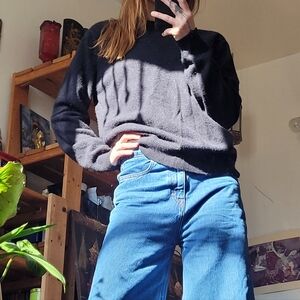 Banana Republic 100% Cashmere Black Crewneck Sweater - L